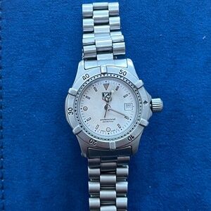 EUC TAG Heuer 2000 WE1411-2 Professional 27mm Quartz Lt. Gray 6.5”